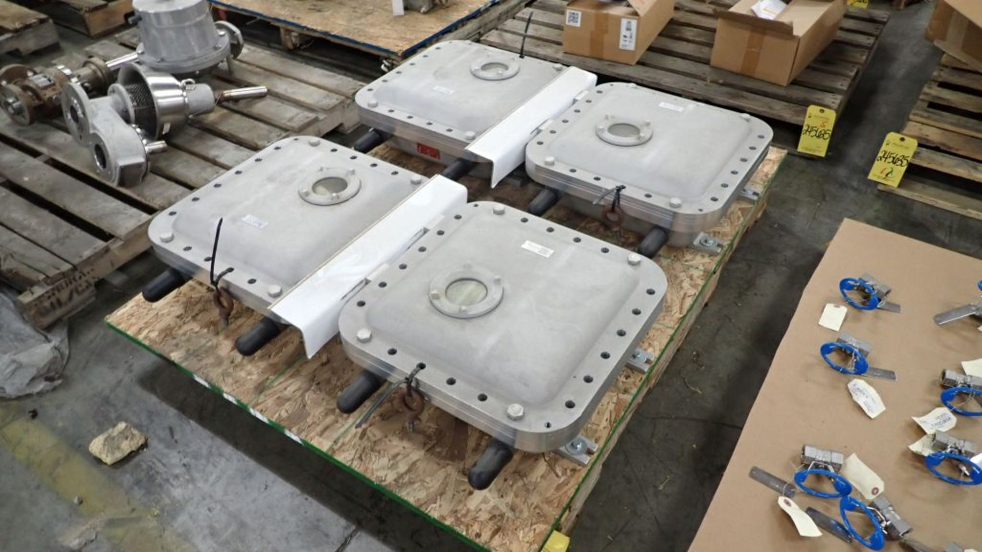 Lot of (4) Analynk/Akron Electric Inc Explosion Proof Access Point Enclosures | Model No. AP414-W3-