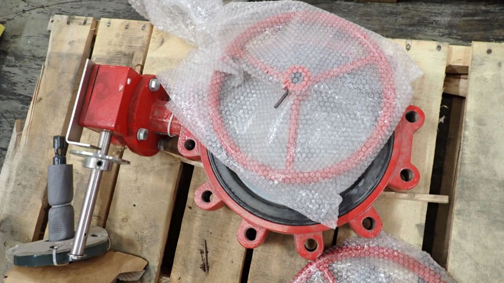 Lot of (1) 10" Butterfly Valve and (3) Liquiphant M's | (1) Bray 10" Butterfly Valves A536 Body; (3) - Image 8 of 16