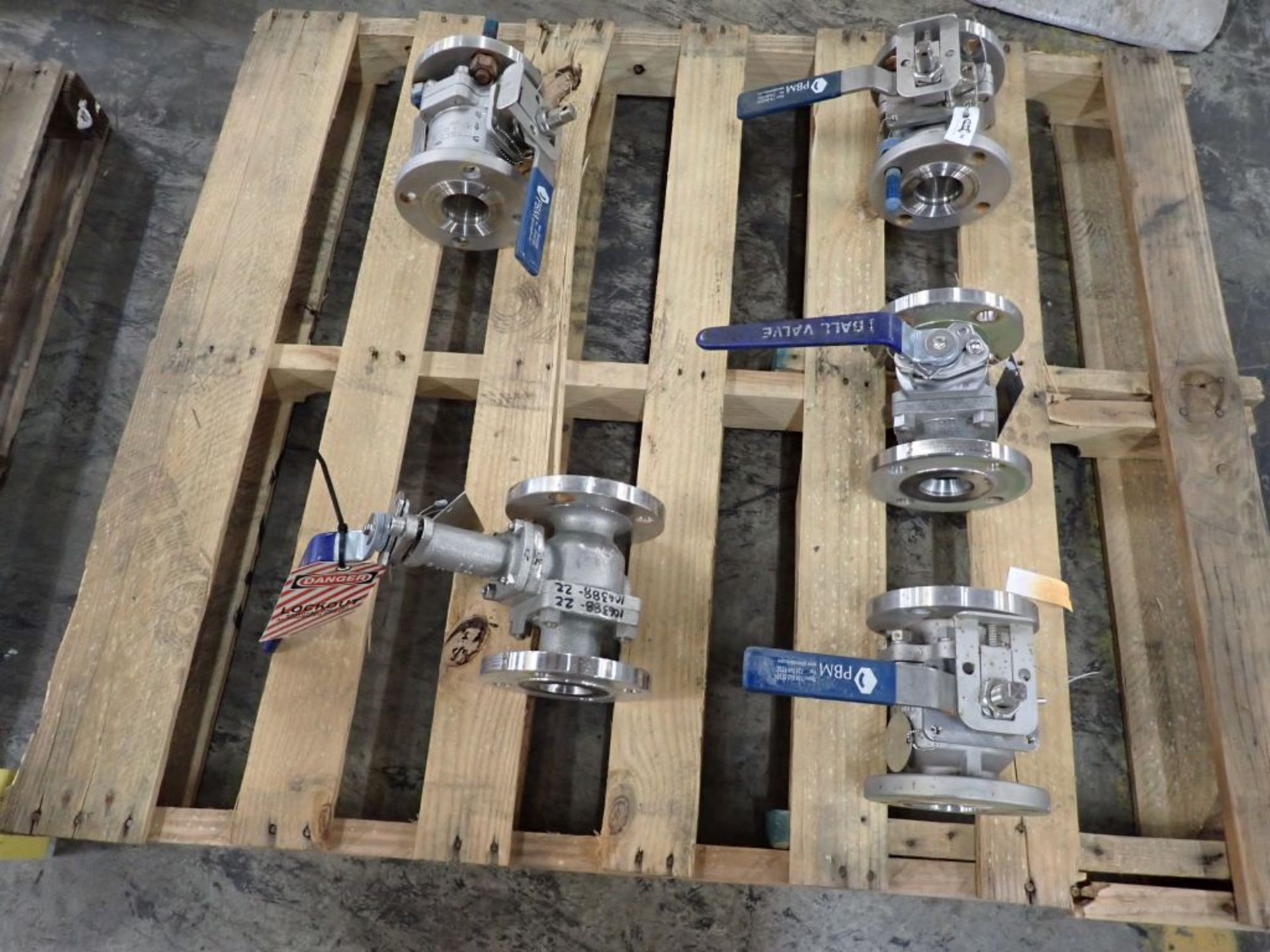 Lot of (5) Assorted Stainless Steel Valves | (3) PBM 2" Valves Class-150, 316 Body; (2) Kinka 2" - Image 2 of 9