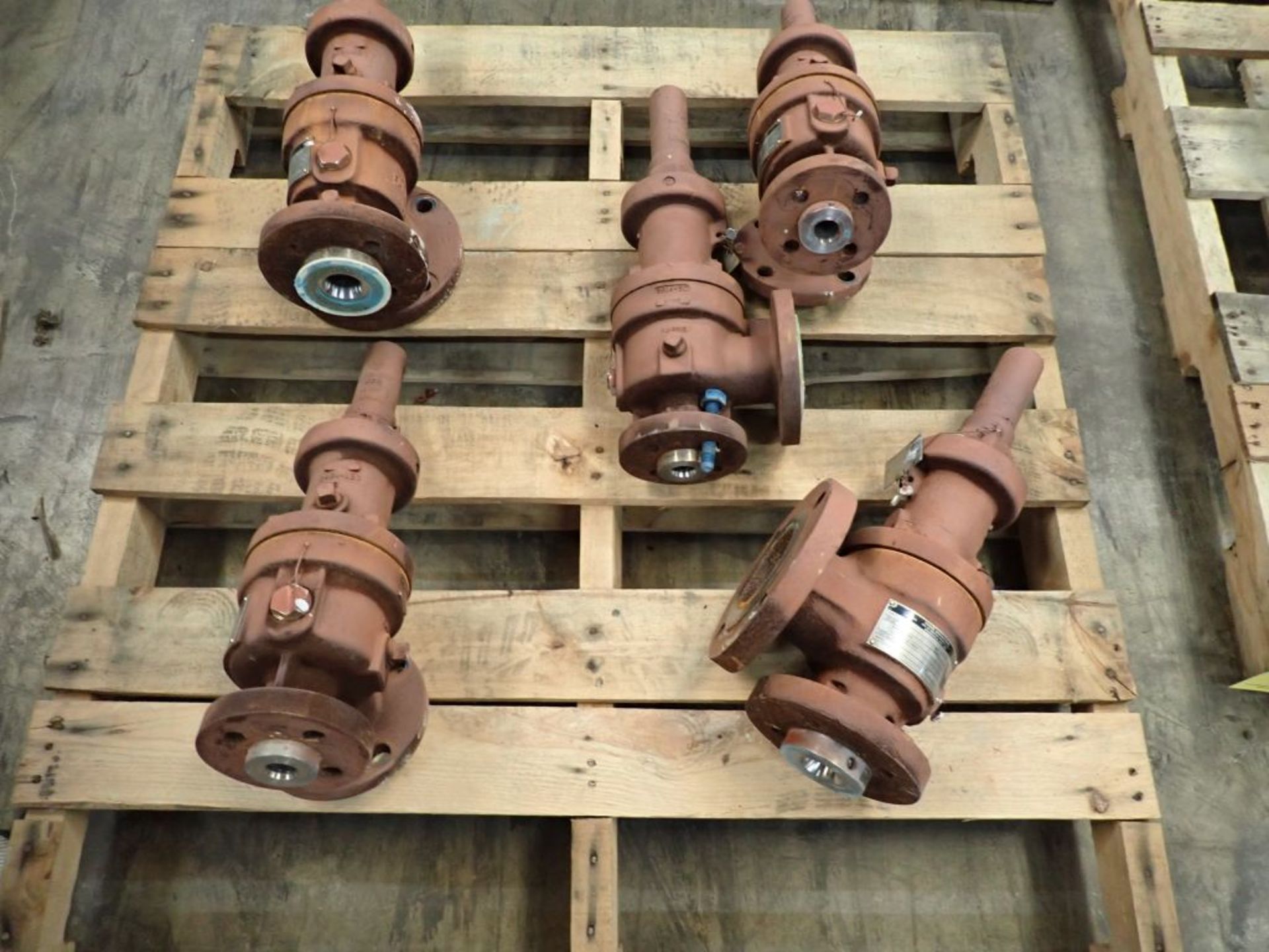 Lot of (5) Ferris Relief Valves | Type: 26GA10A-120/SP; 1-1/2X3 G Size & Orifice; Tag: 245387 - Image 2 of 5