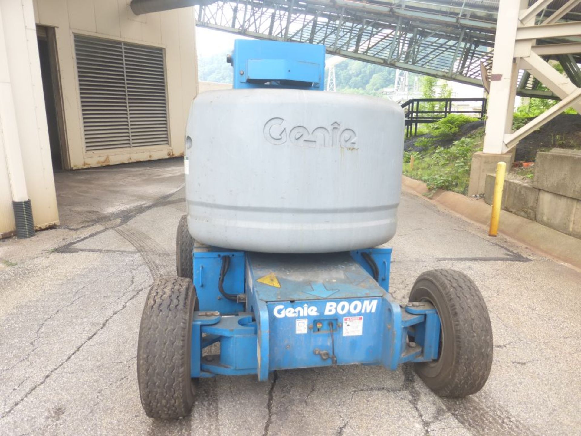 Genie Boom Lift | Model No. Z-45/25J; S/N: 245Z510A-39673; Tag: 243605 - Image 8 of 19