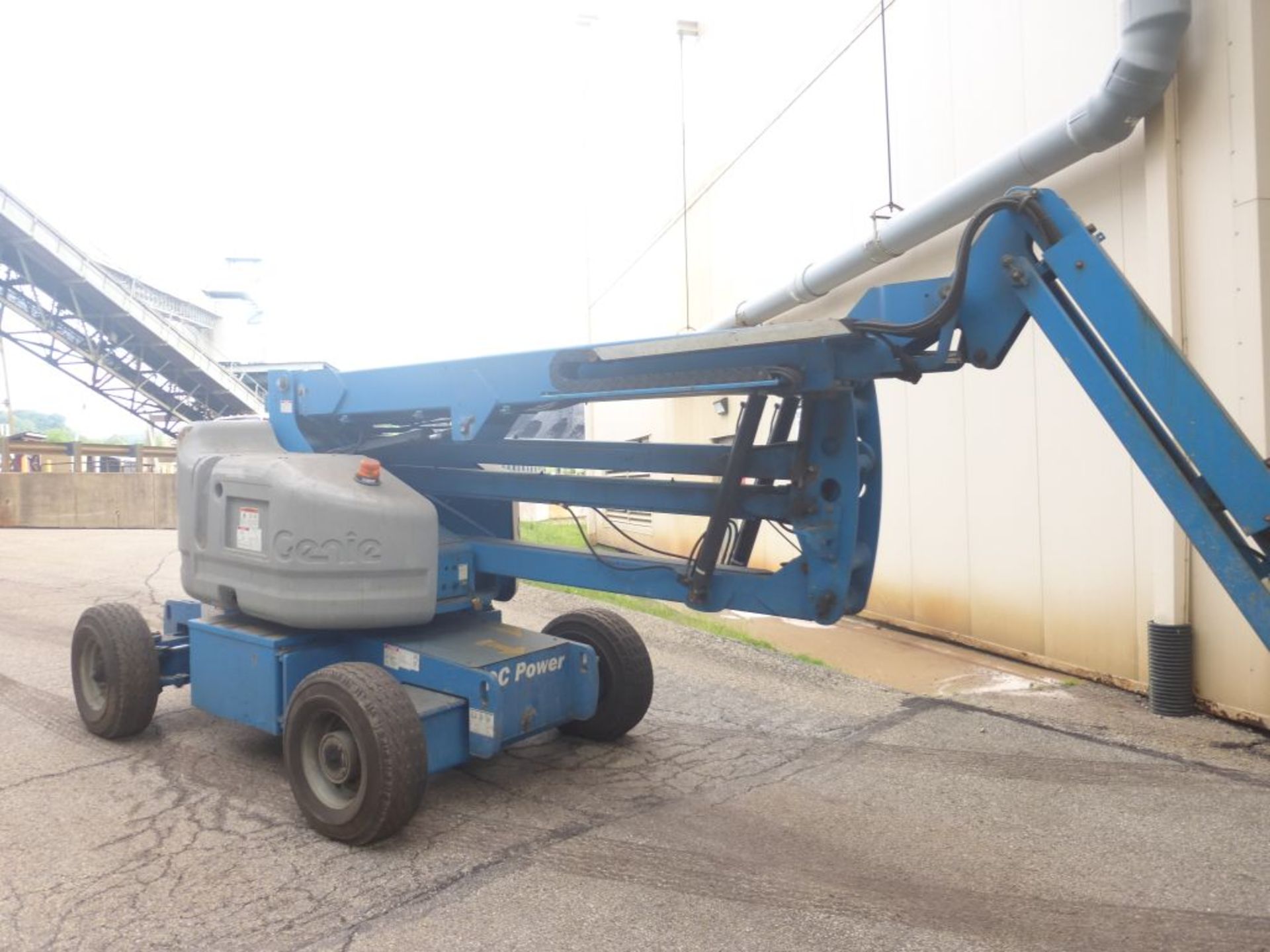 Genie Boom Lift | Model No. Z-45/25J; S/N: 245Z510A-39673; Tag: 243605 - Image 5 of 19