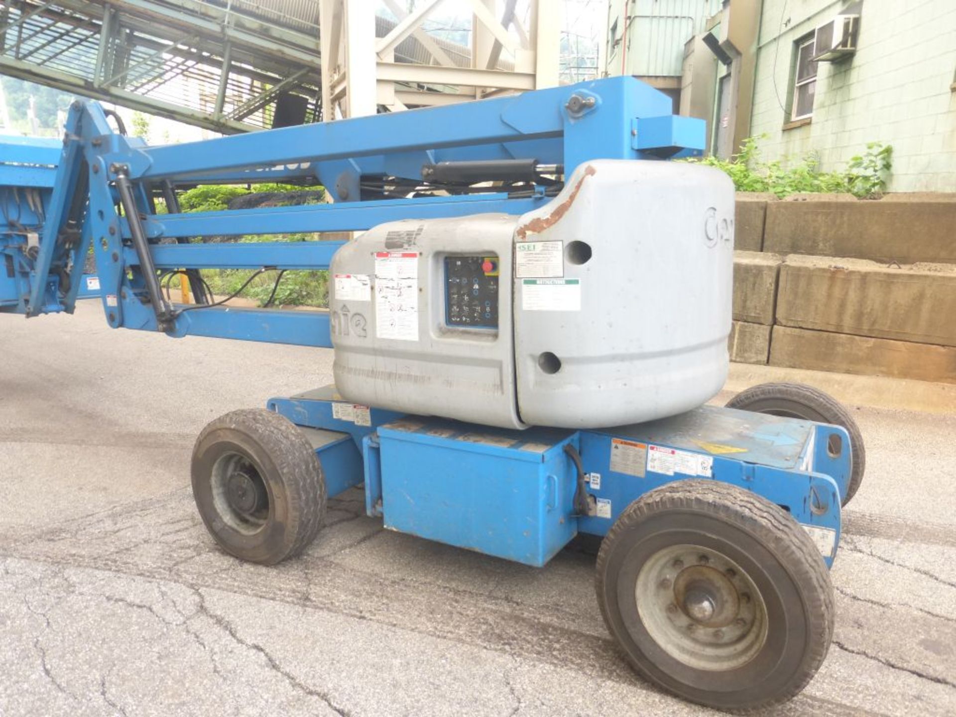 Genie Boom Lift | Model No. Z-45/25J; S/N: 245Z510A-39673; Tag: 243605 - Image 9 of 19