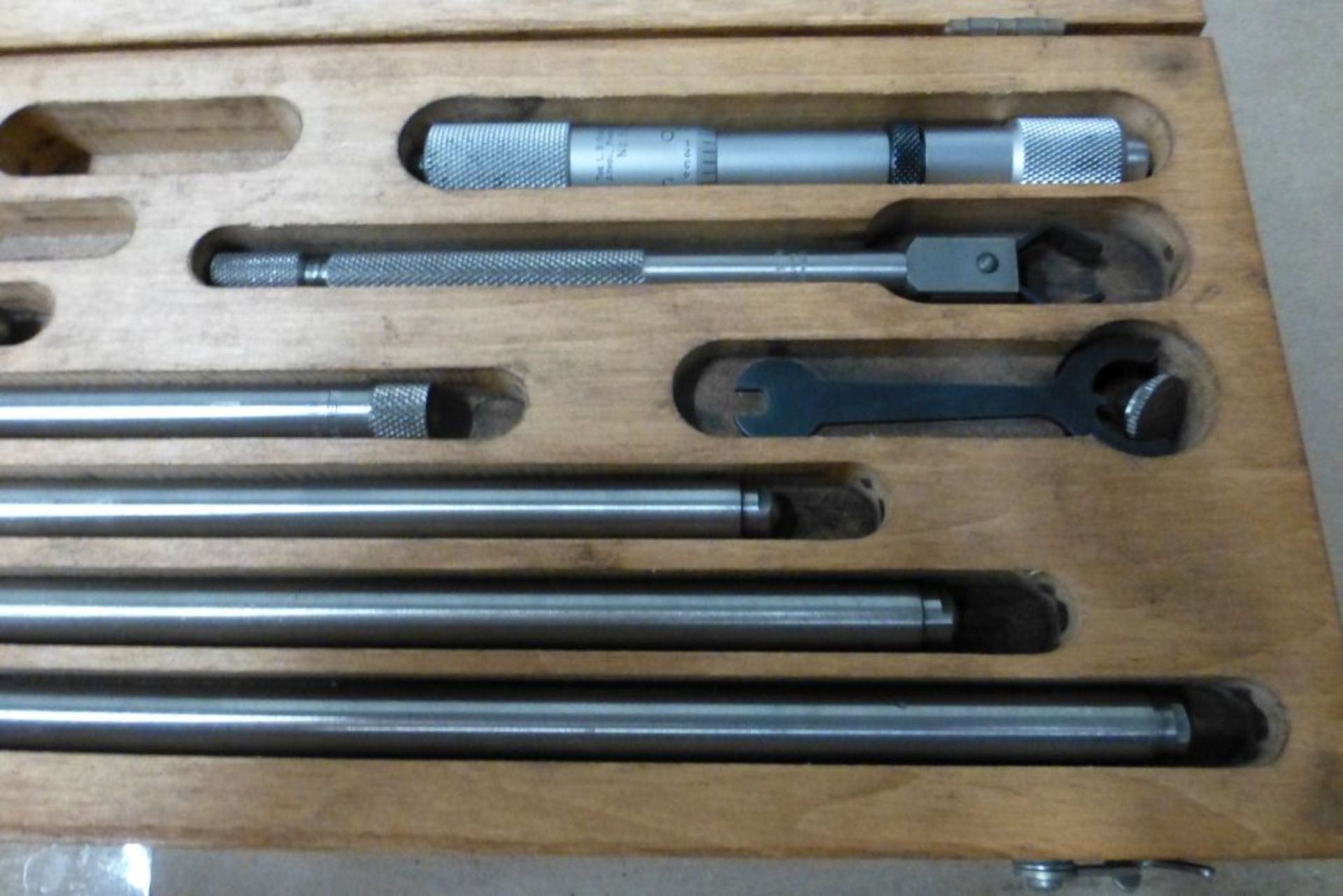 Lot of (3) Assorted Micrometers - Image 9 of 16