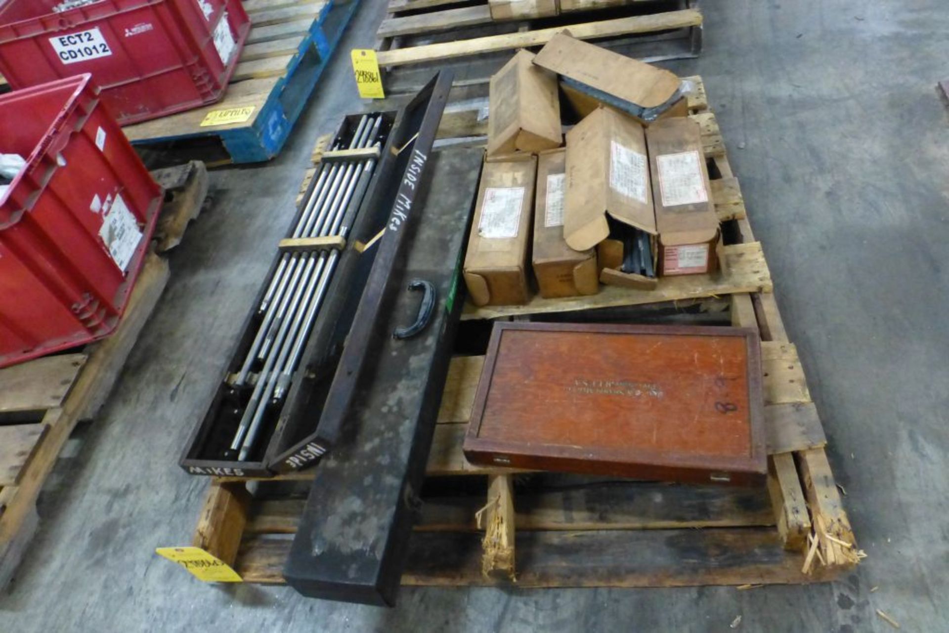 Lot of (5) Assorted Components