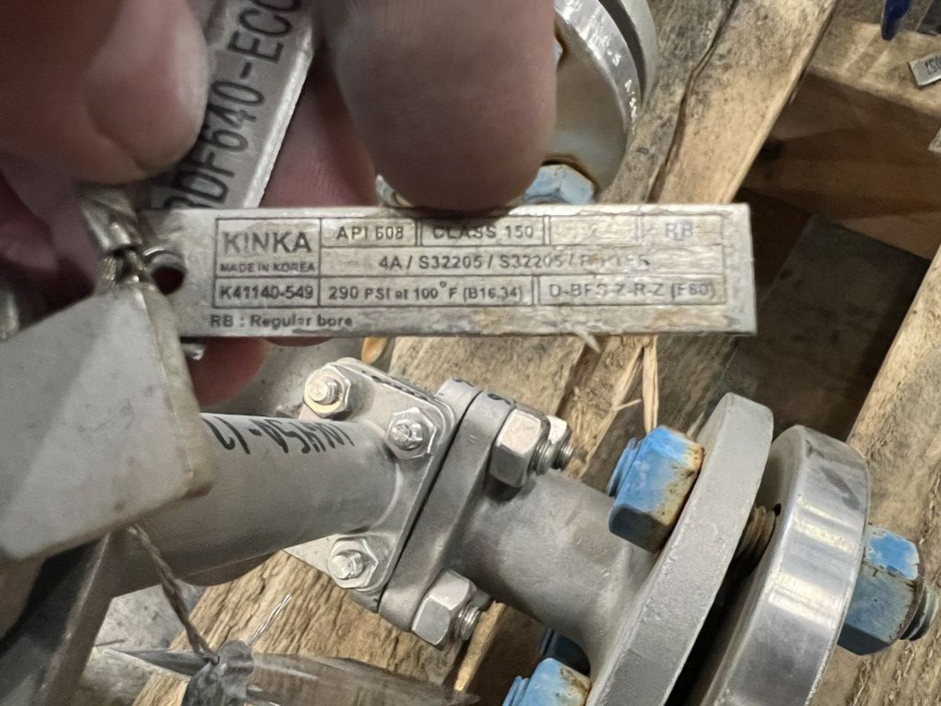 Lot of (6) Kinka 1" Valves - Image 6 of 6