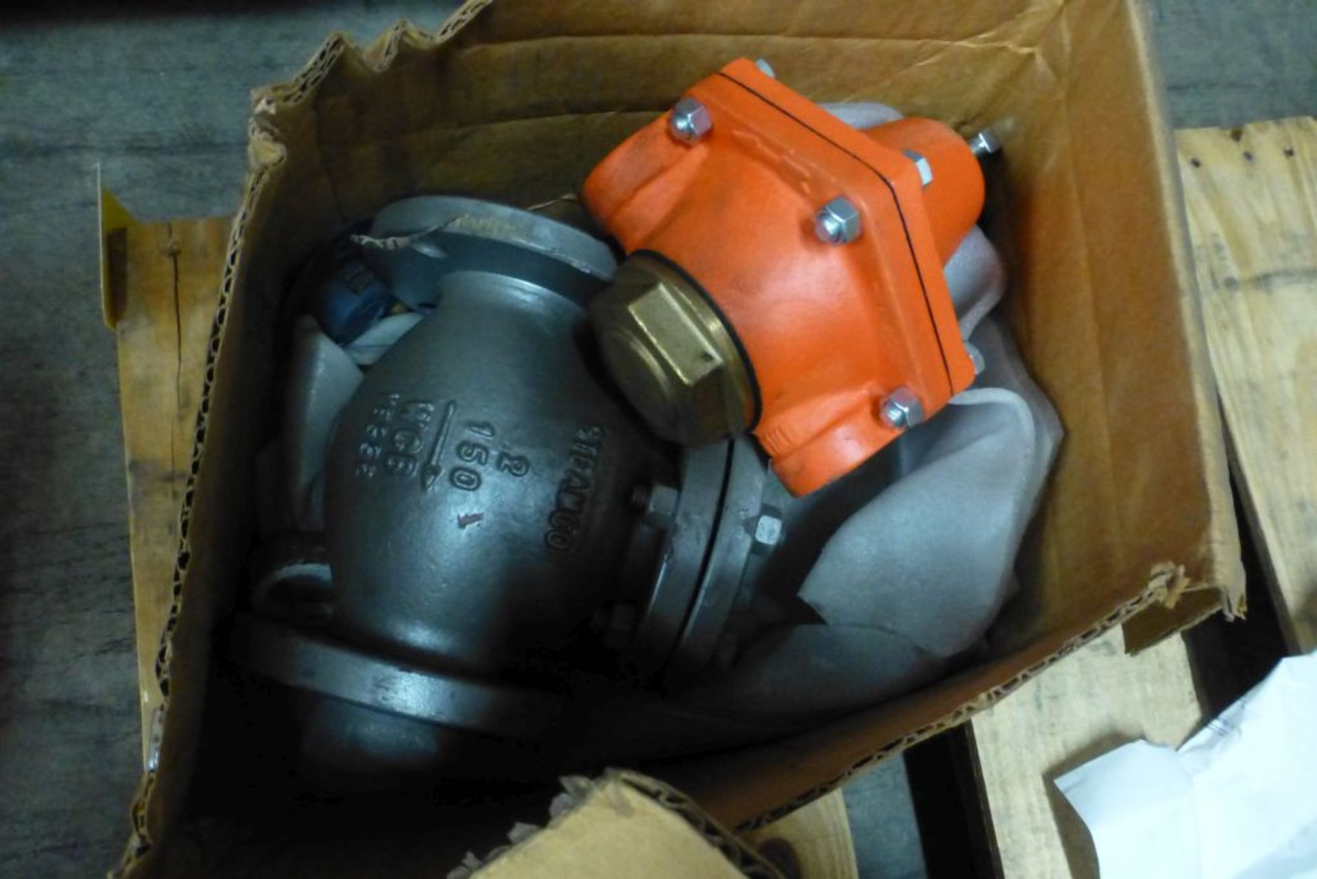 Lot of Assorted Valves - Image 11 of 12