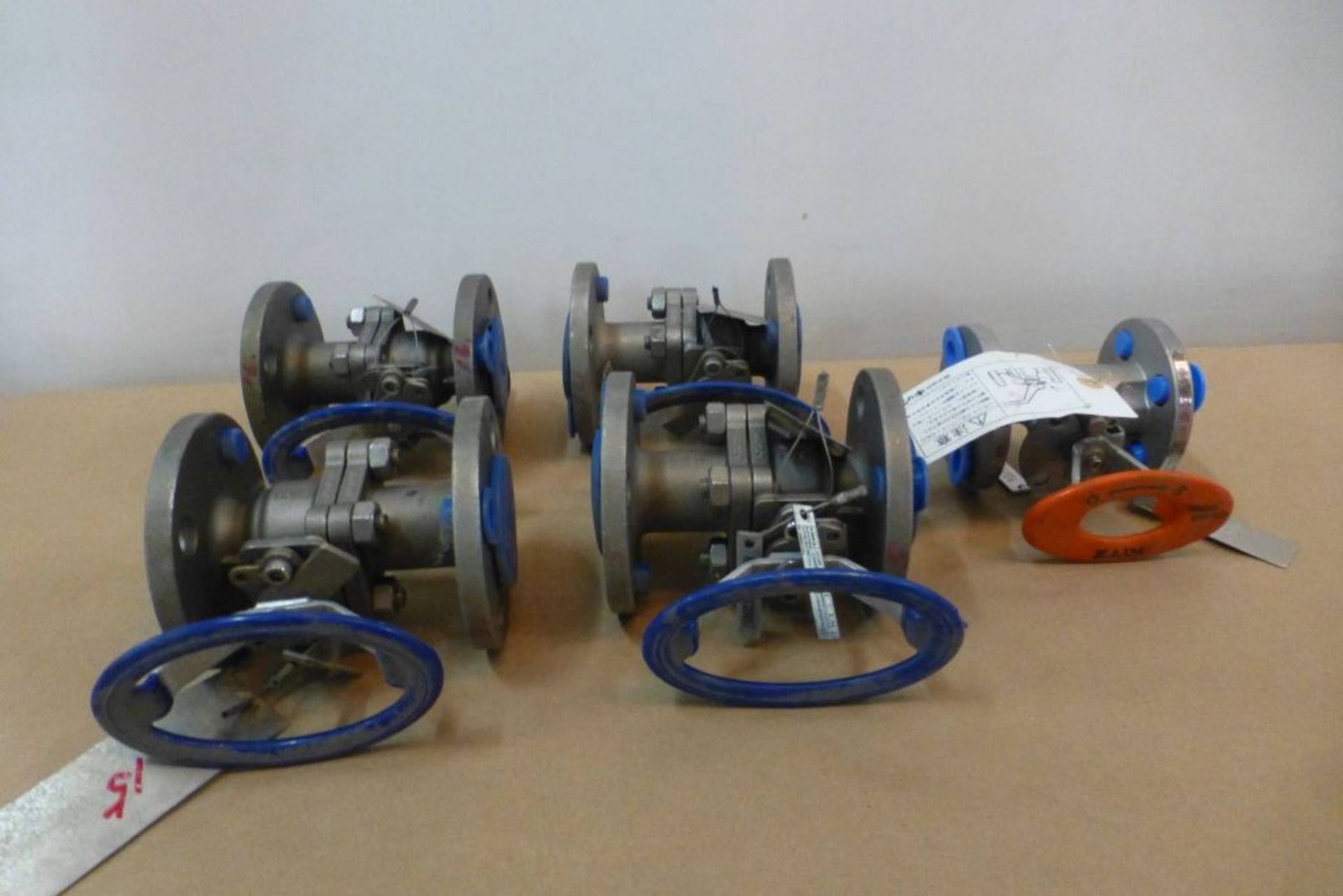 Lot of (5) Assorted Valves