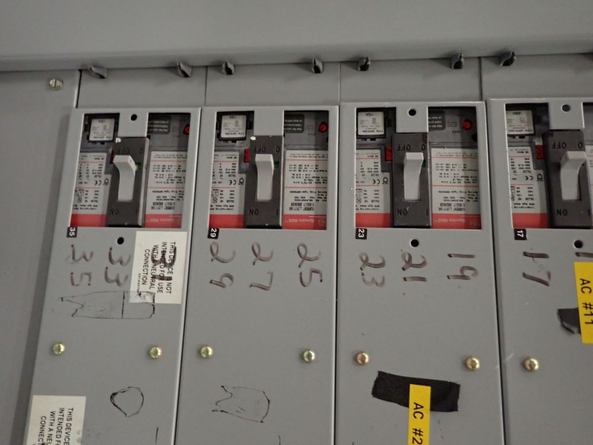 GE Spectra Series Power Panelboard - Image 10 of 11