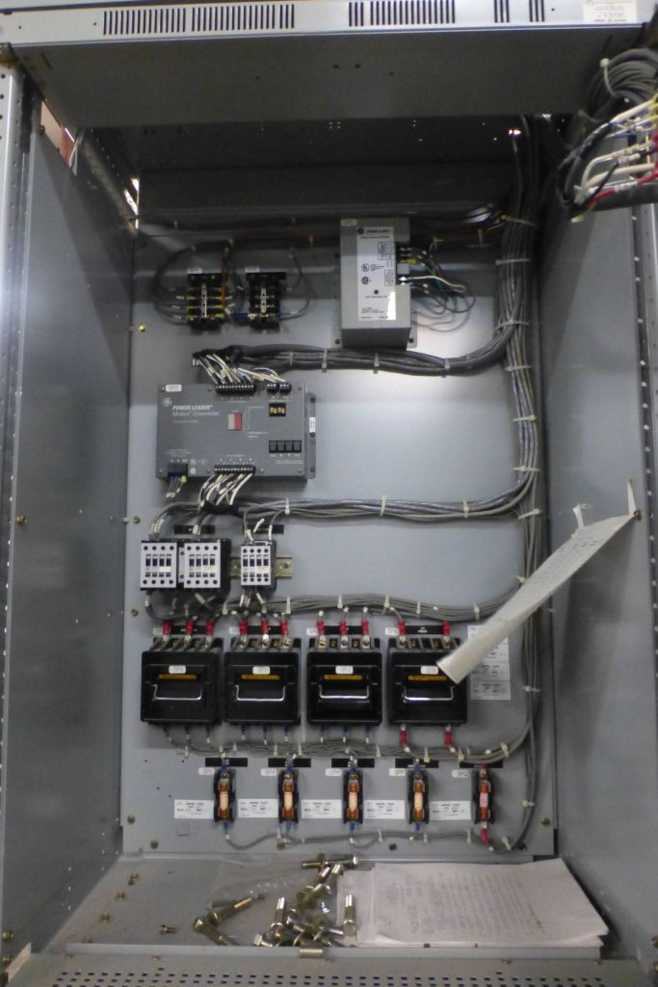 GE AKD-8 Switchgear - Image 23 of 54