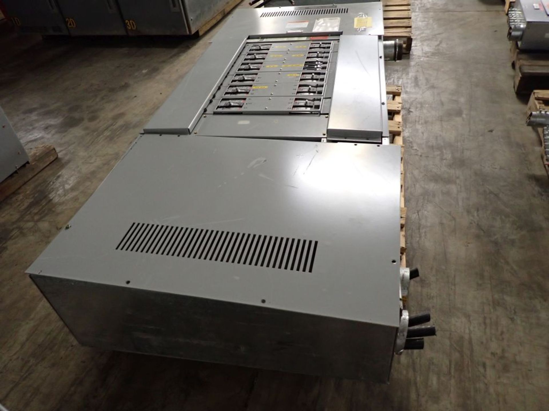 GE Spectra Series Power Panelboard - Image 4 of 11