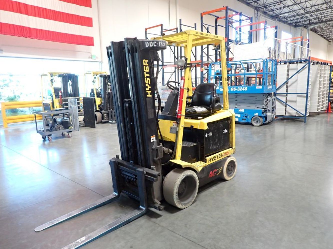 Forklifts and Pallet Jacks from Former Distribution Center Located in California & South Carolina