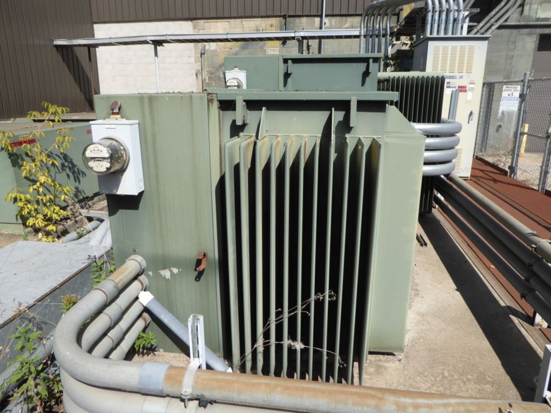 RTE 1000 KVA Padmount Transformer - Image 3 of 10