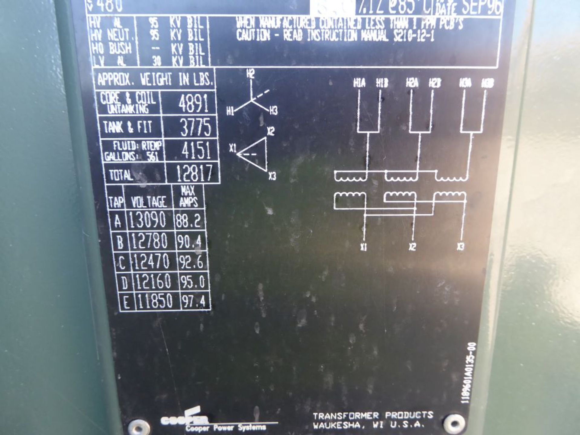 Cooper 2000 KVA Padmount Transformer - Image 10 of 13