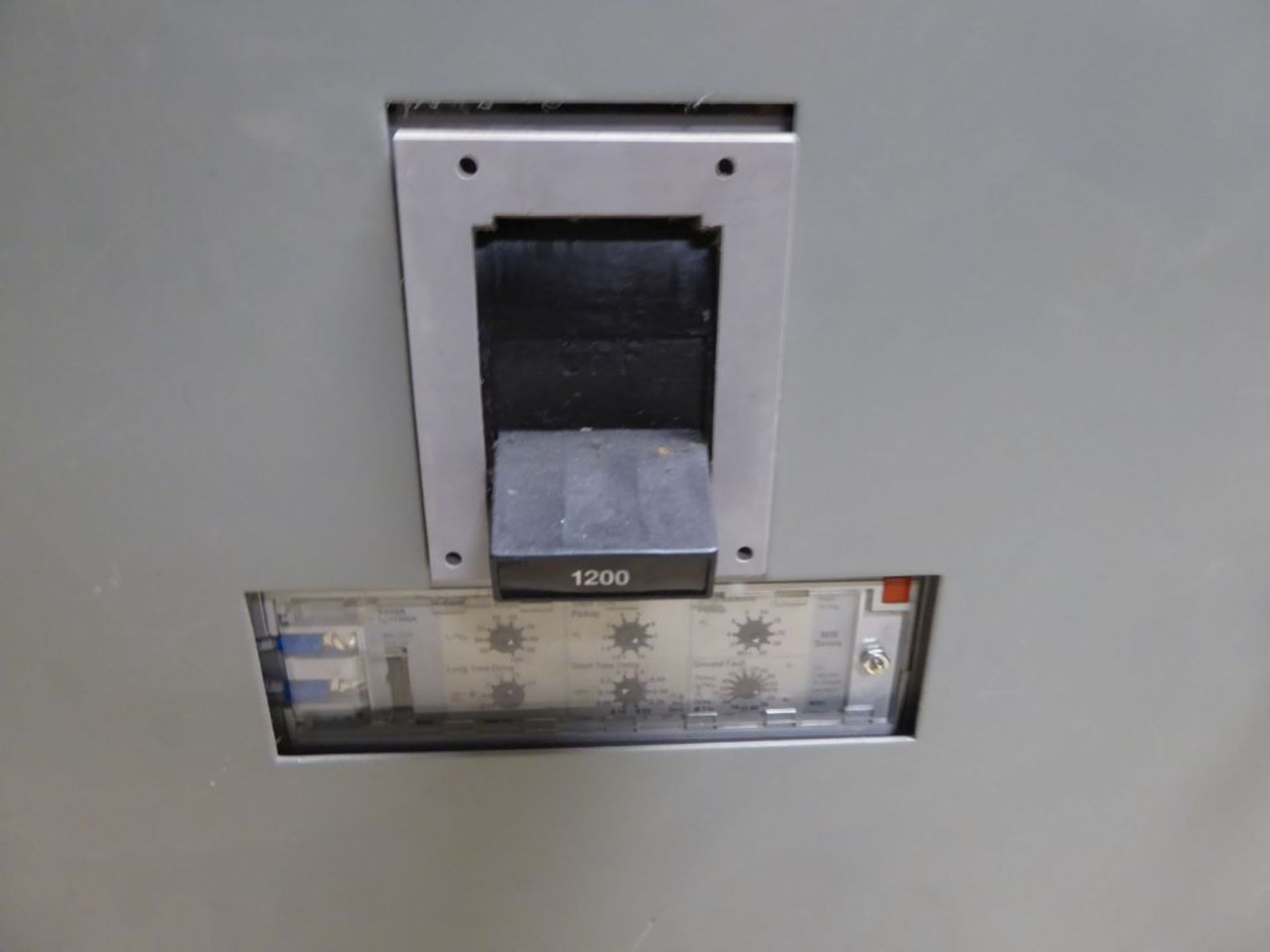 Siemens 3000A Switchgear - Image 11 of 16