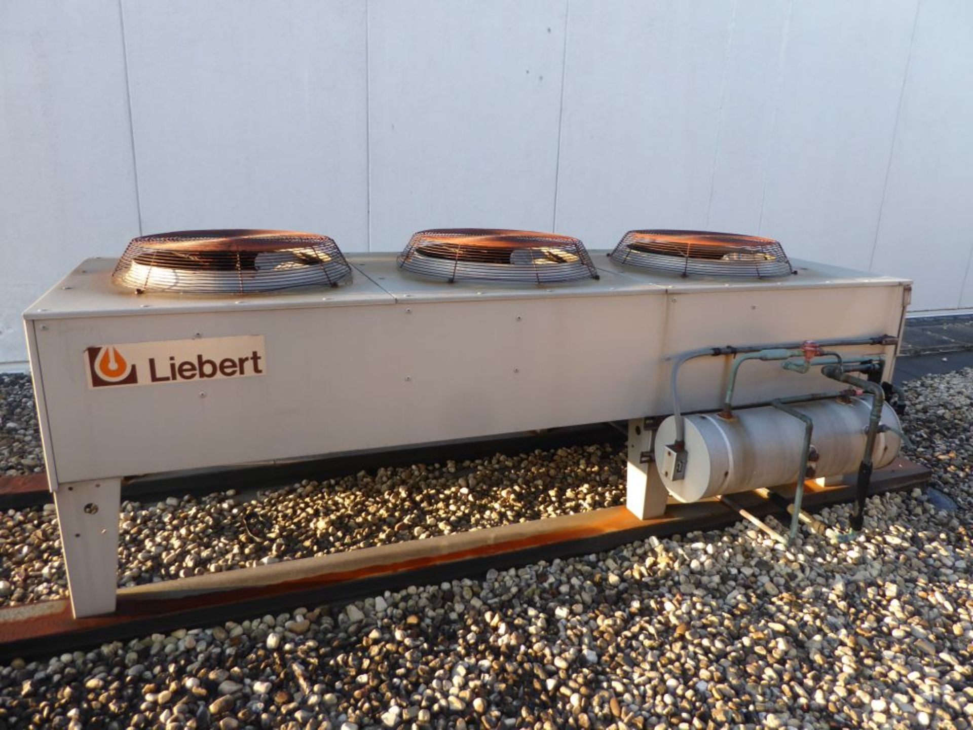 Liebert Cooling System - Image 2 of 3