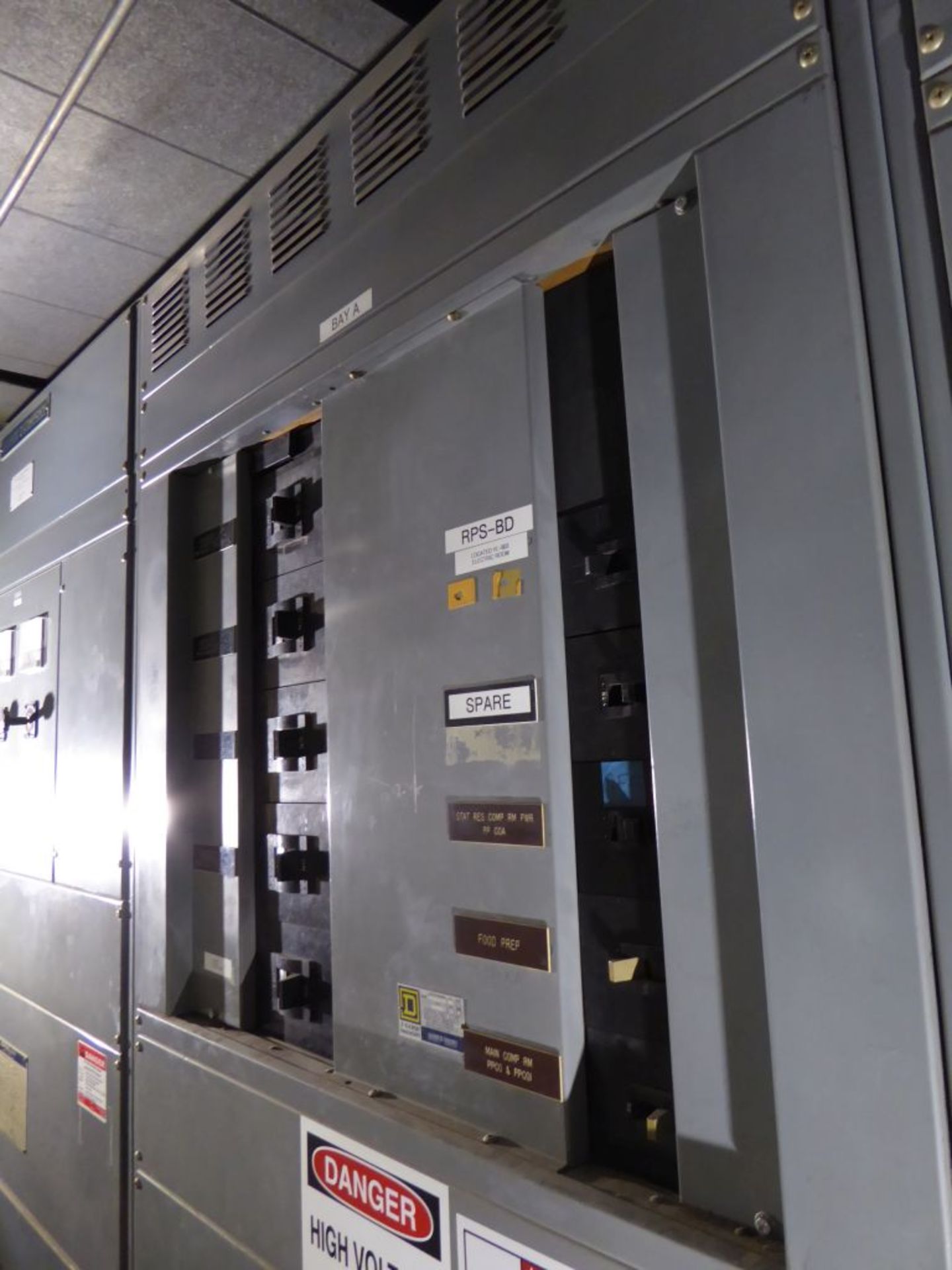 Square D I-Line Panelboard Switchgear - Image 15 of 26