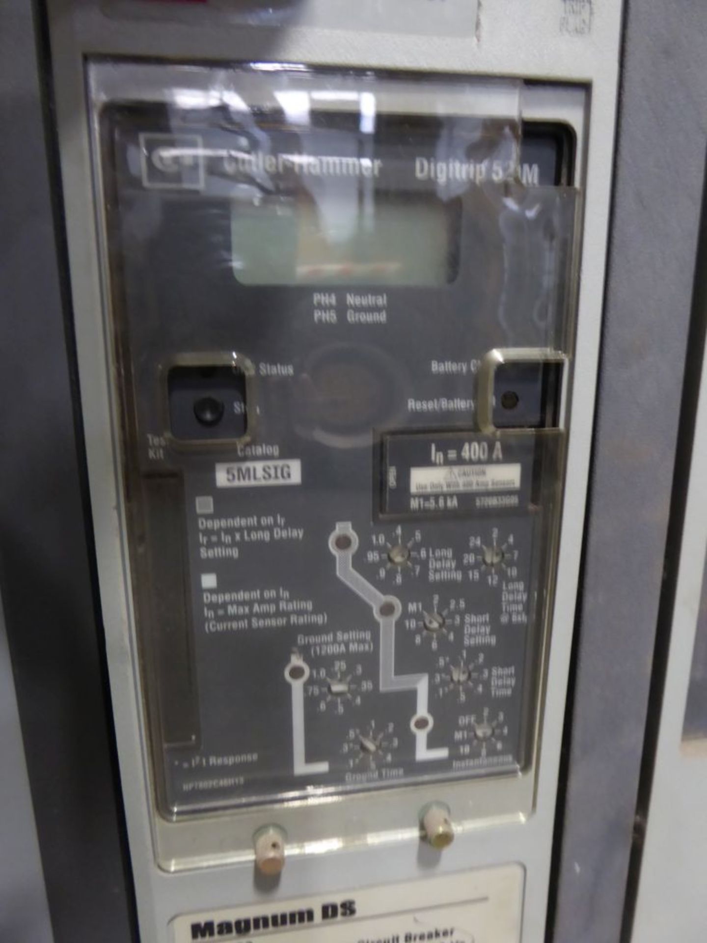 Located in Fridley, MN - Cutler-Hammer Magnum DS Switchgear - Image 35 of 39