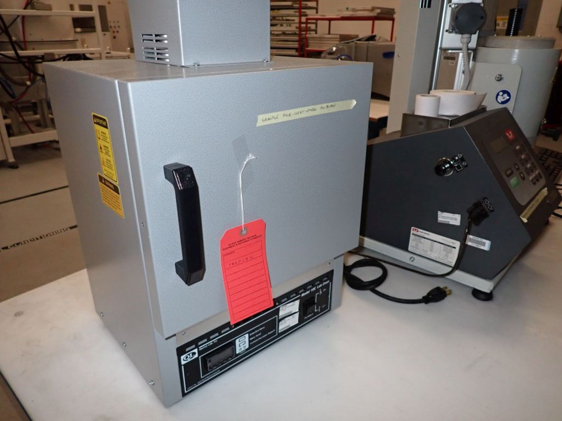 Instron Melt Flow Tester - Image 4 of 5