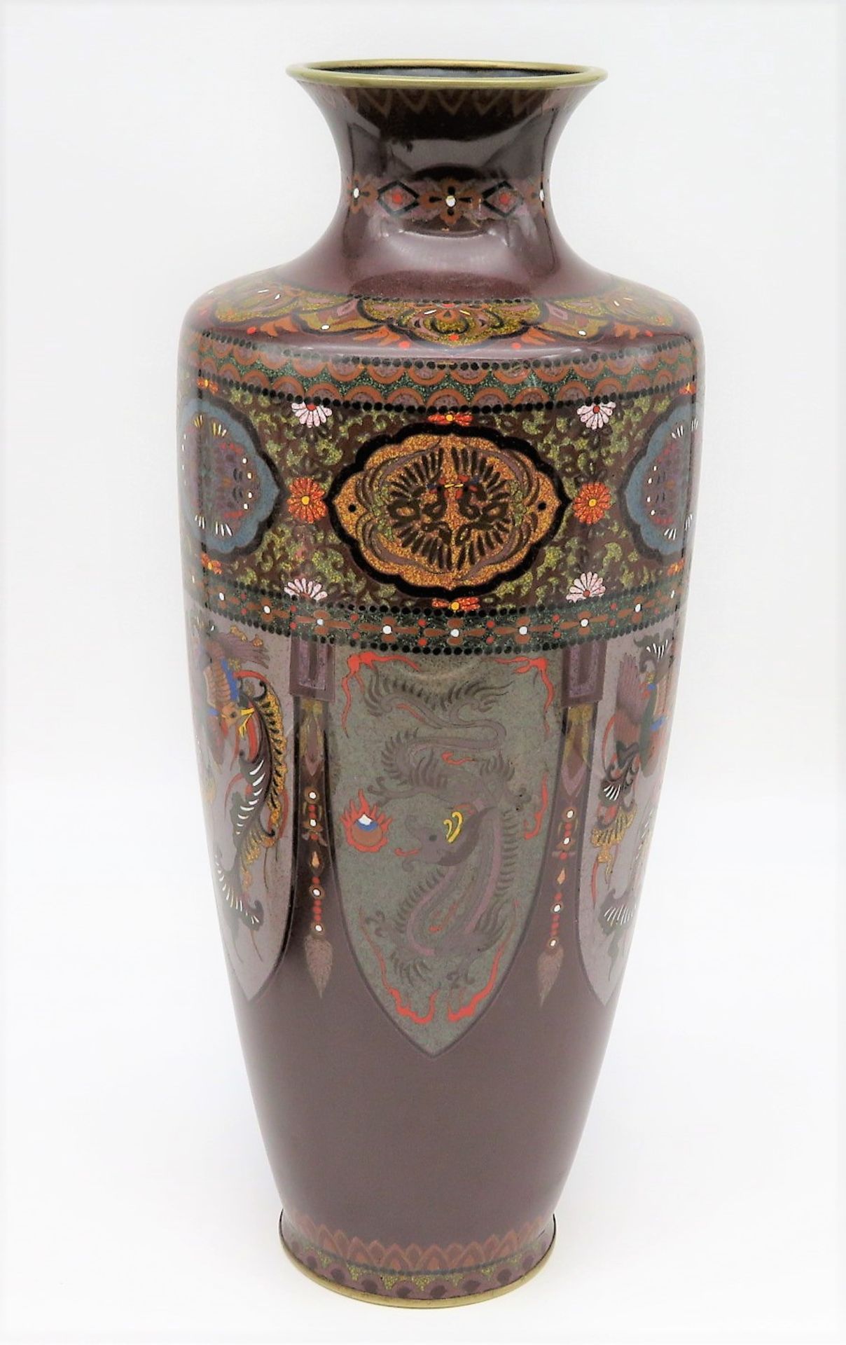 Cloisonné Vase, Japan, Meiji Periode (1868 - 1912), um 1900, feines farbiges Cloisonné mit Blüten-  - Bild 2 aus 2