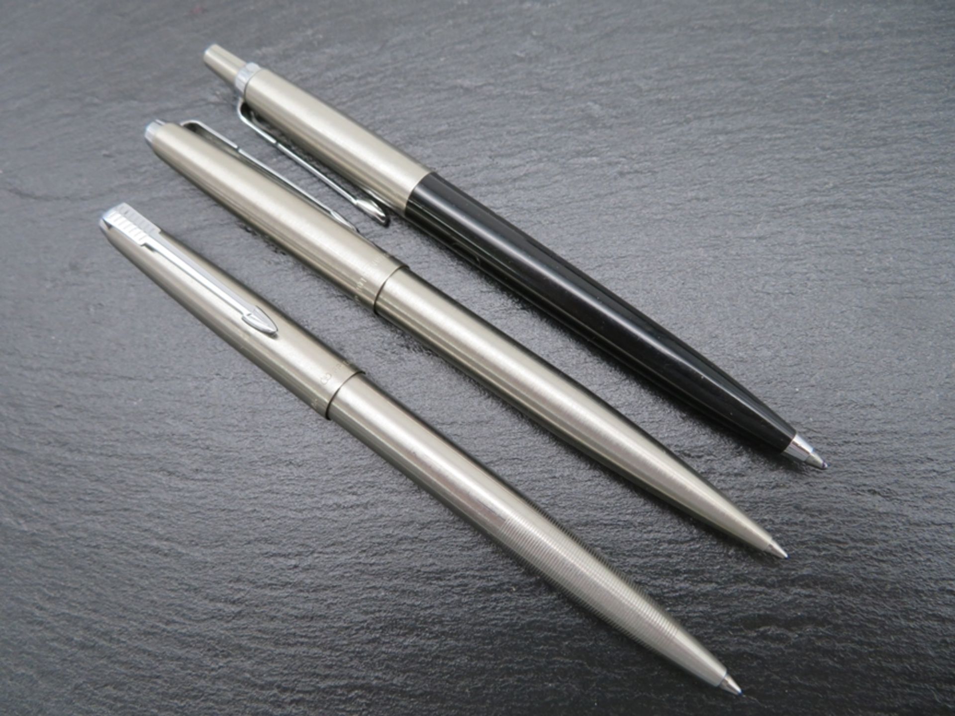 3 Druckkugelschreiber, Parker, ca. l 13 cm.