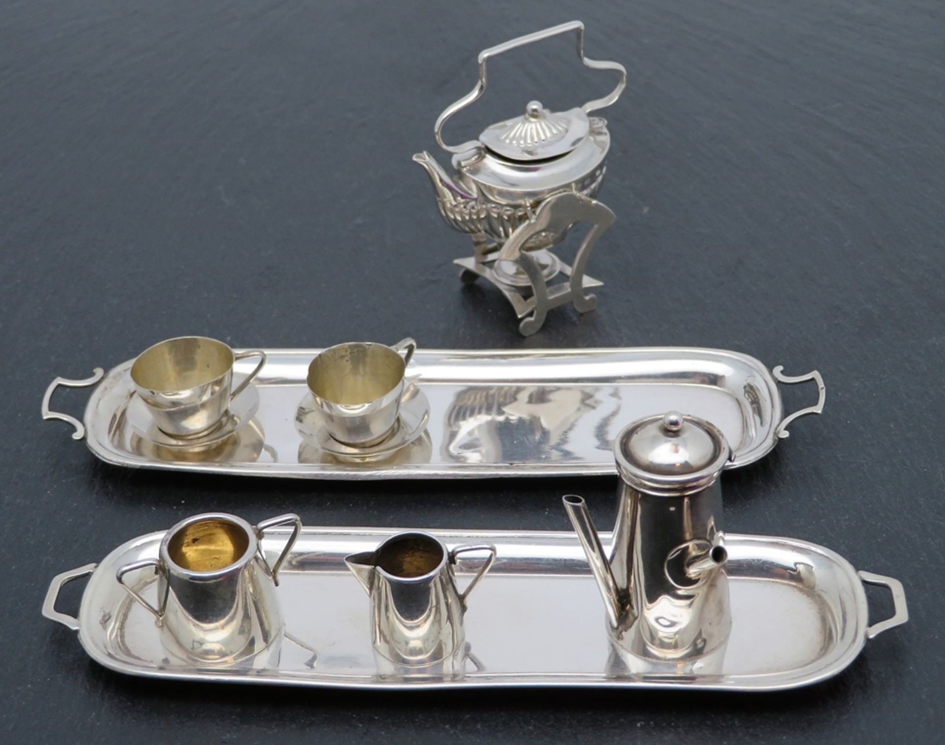 Puppenstubenzubehör/Miniatursilber, England, 11 teiliges Service, Silber 925/000, gepunzt, 63,7 g,