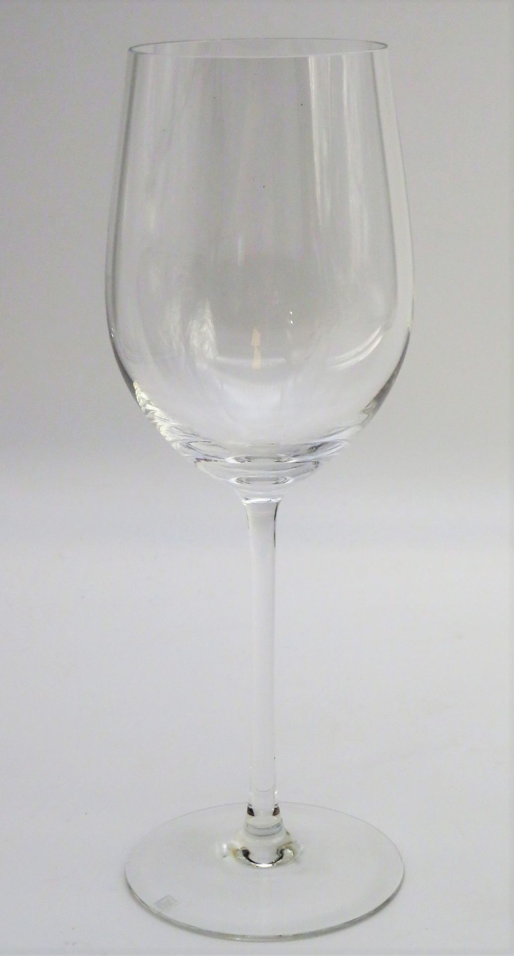 10 Rotweingläser, Riedel, farbloses Glas, gem., h 21,7 cm.