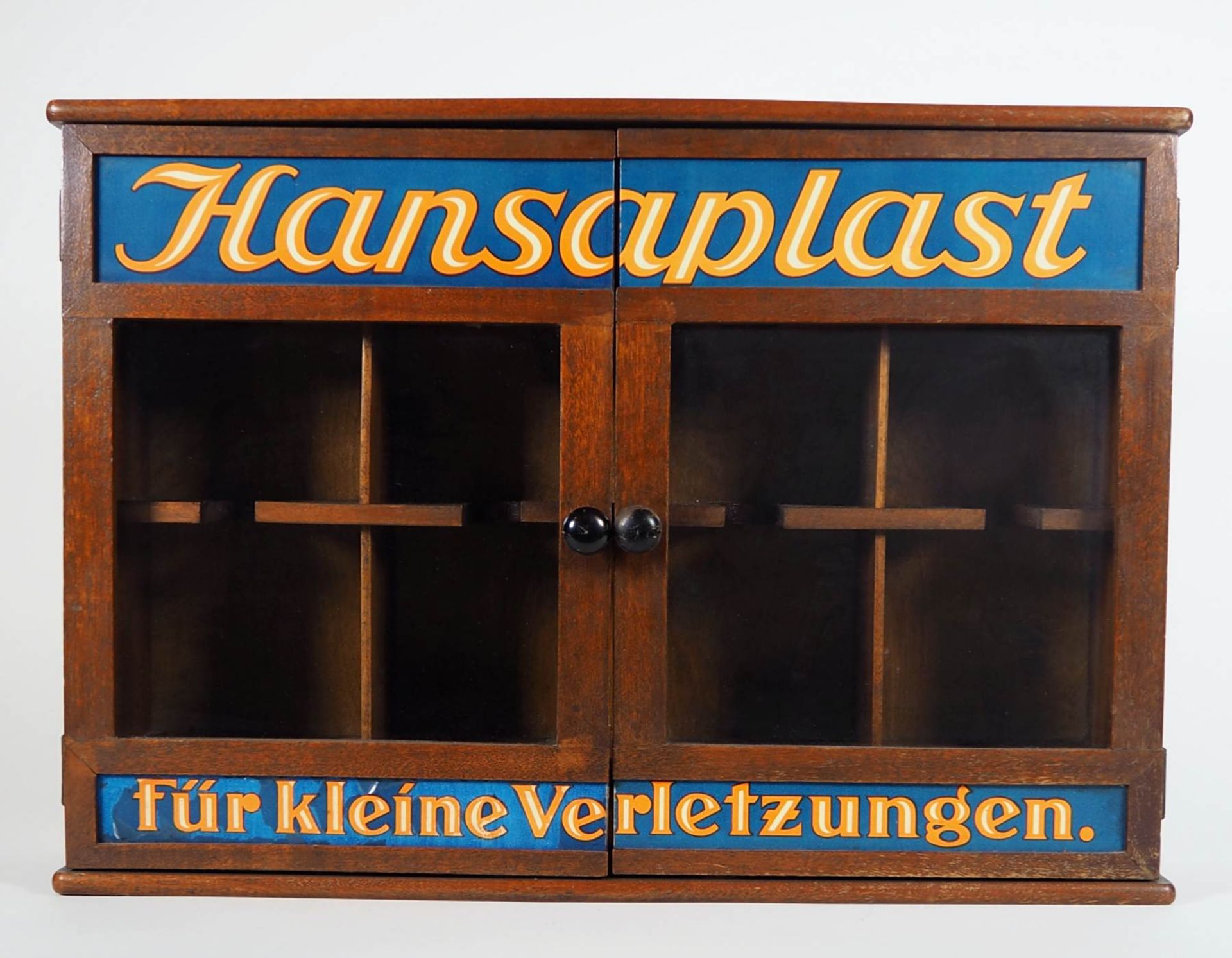 HÄNGESCHRÄNKCHEN, 1930er Jahre,