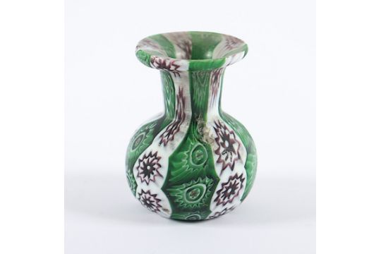 KLEINE MILLEFIORI-VASE, H 5,5, besch., - Bild 1 aus 2