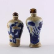 ZWEI SNUFF BOTTLE, Porzellan,