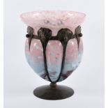 ART-DECO-VASE, farbloses Glas mit