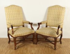 PAAR GROSSE FAUTEUILS, Nussbaum,