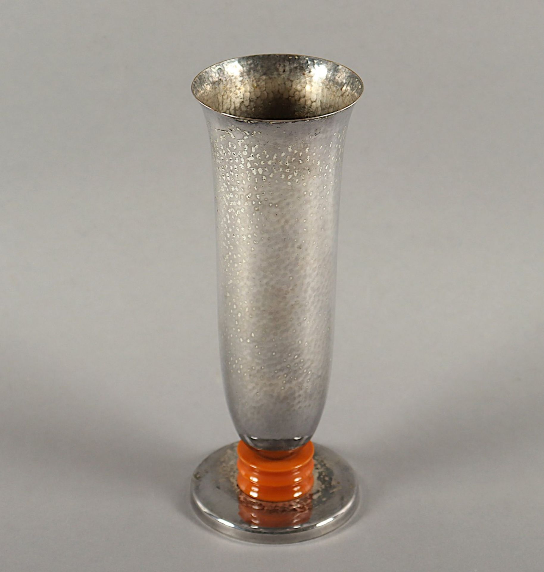 ART-DECO-VASE, Metall, versilbert, H