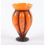 KLEINE ART-DECO-VASE, farbloses Glas