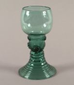 WEINRÖMER, grün getöntes Glas, H 13,