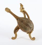 SCHMUCKDOSE IN MANDOLINENFORM, Bronze,