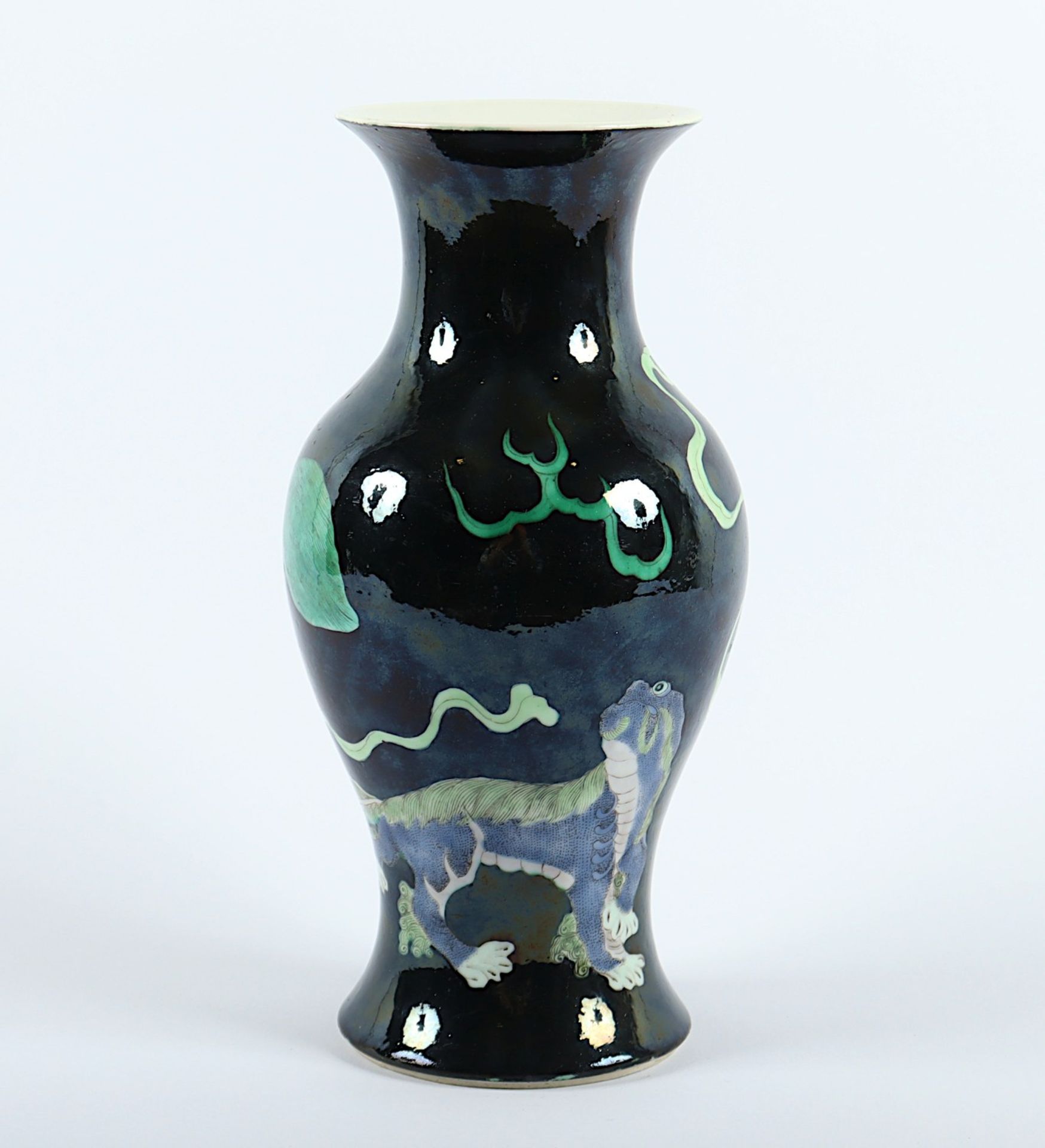 FAMILLE NOIR-VASE, Porzellan, auf der - Bild 3 aus 4