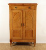 BIEDERMEIER-HALBSCHRANK, wohl