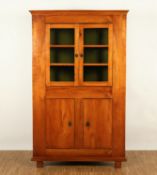 BIEDERMEIER-ECKSCHRANK, Kirsche,