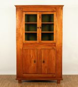 BIEDERMEIER-ECKSCHRANK, Kirsche,