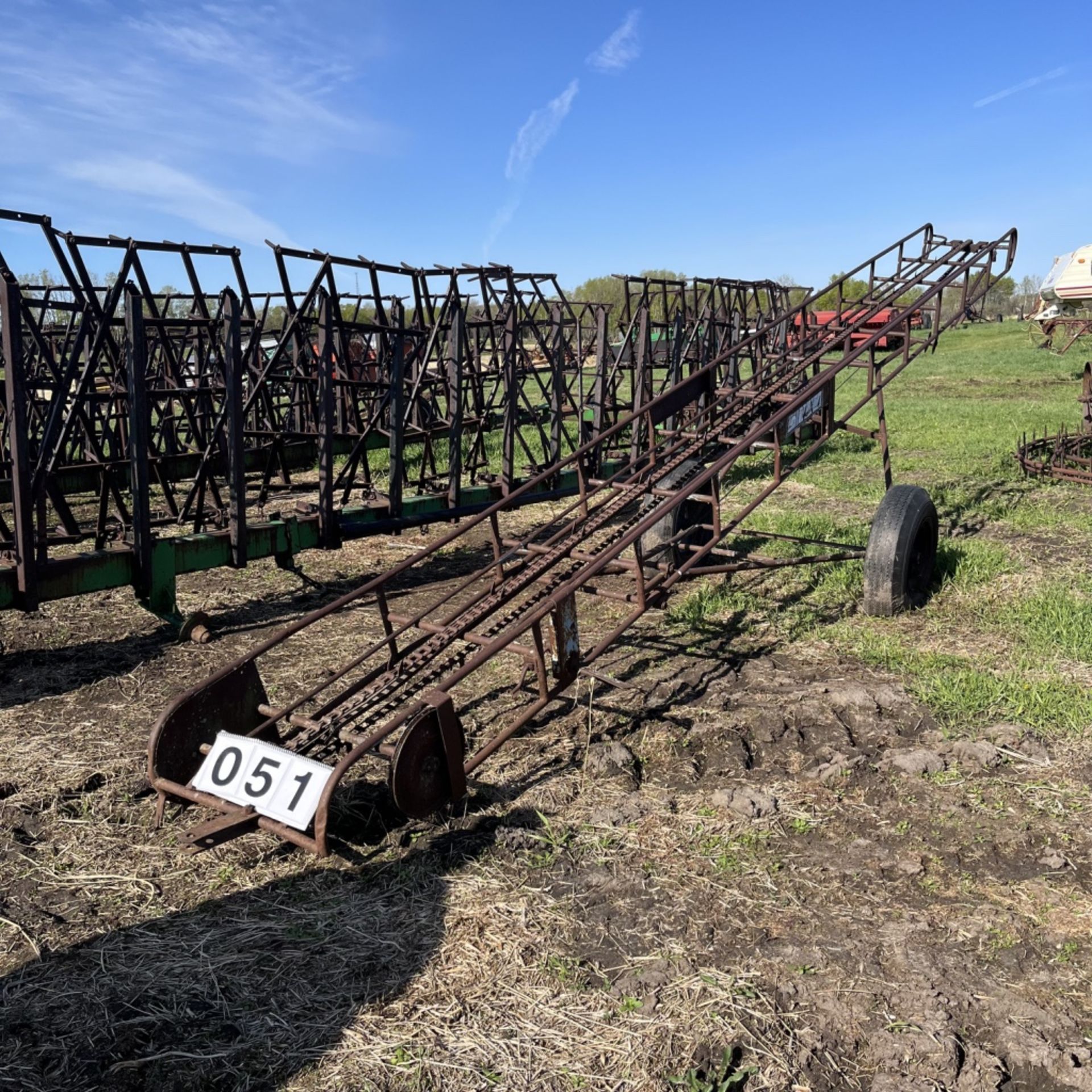 Malco Bale elevator - Image 3 of 3