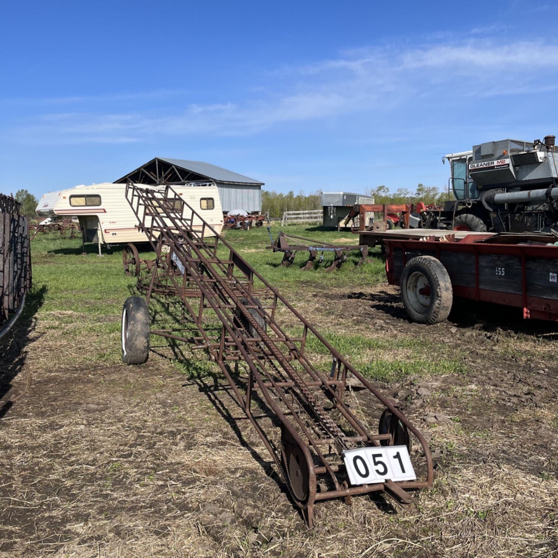 Malco Bale elevator - Image 2 of 3