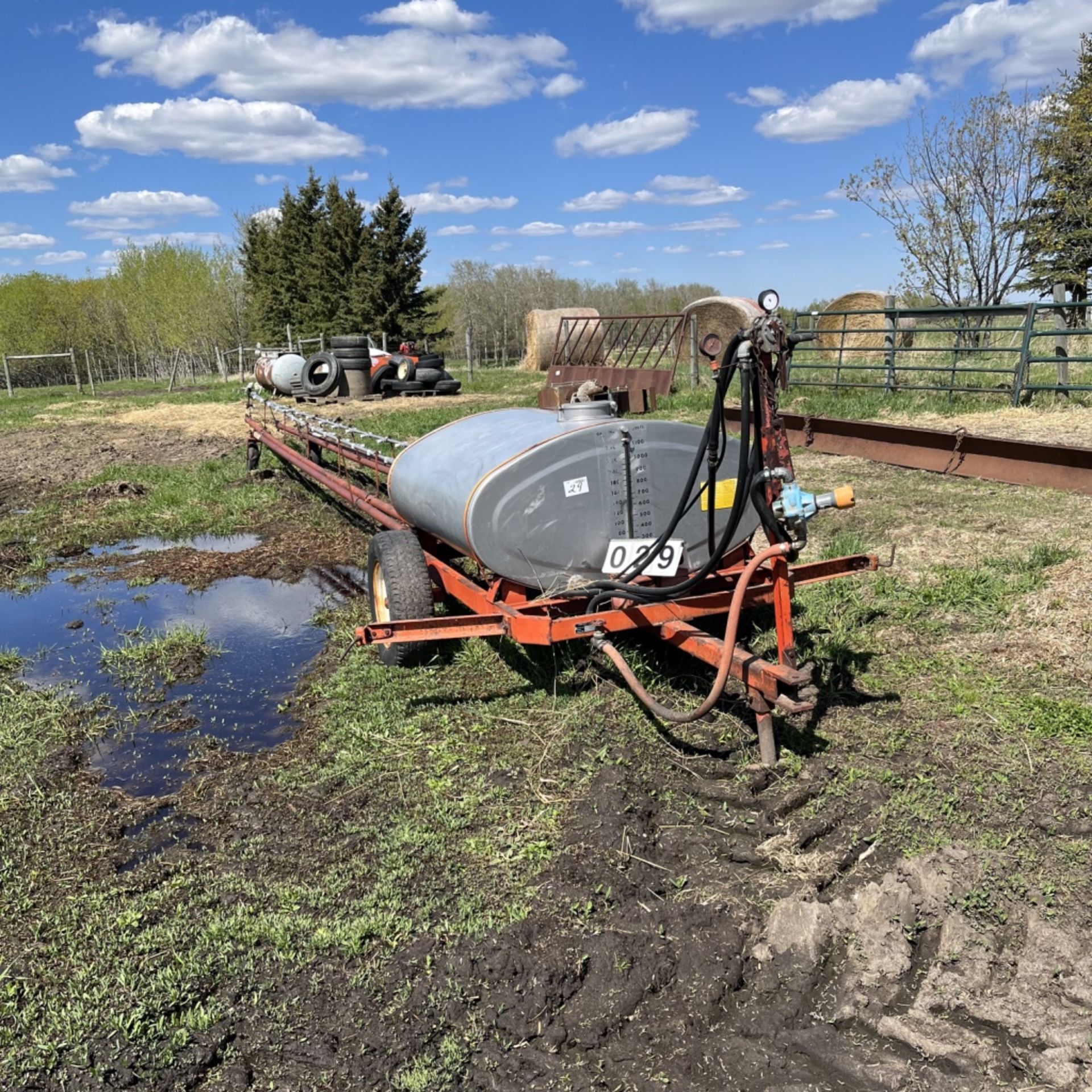 Field sprayer, Galvenized tank, booms - Image 2 of 8