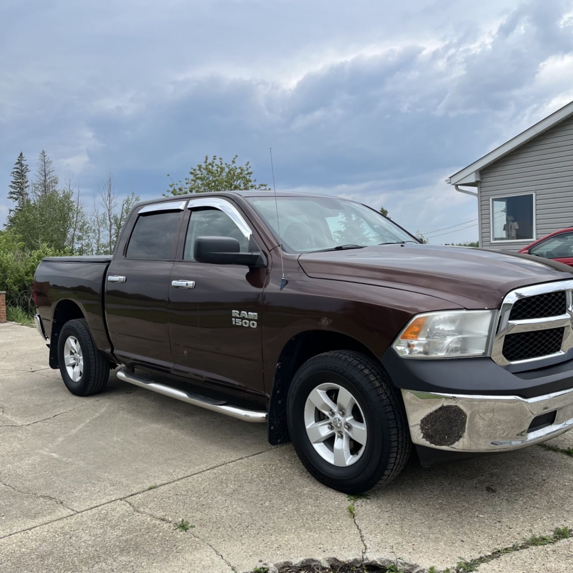 2013 Dodge Ram 1500 - 184,530 kms (sn:1C6RR7KG8DS596251)