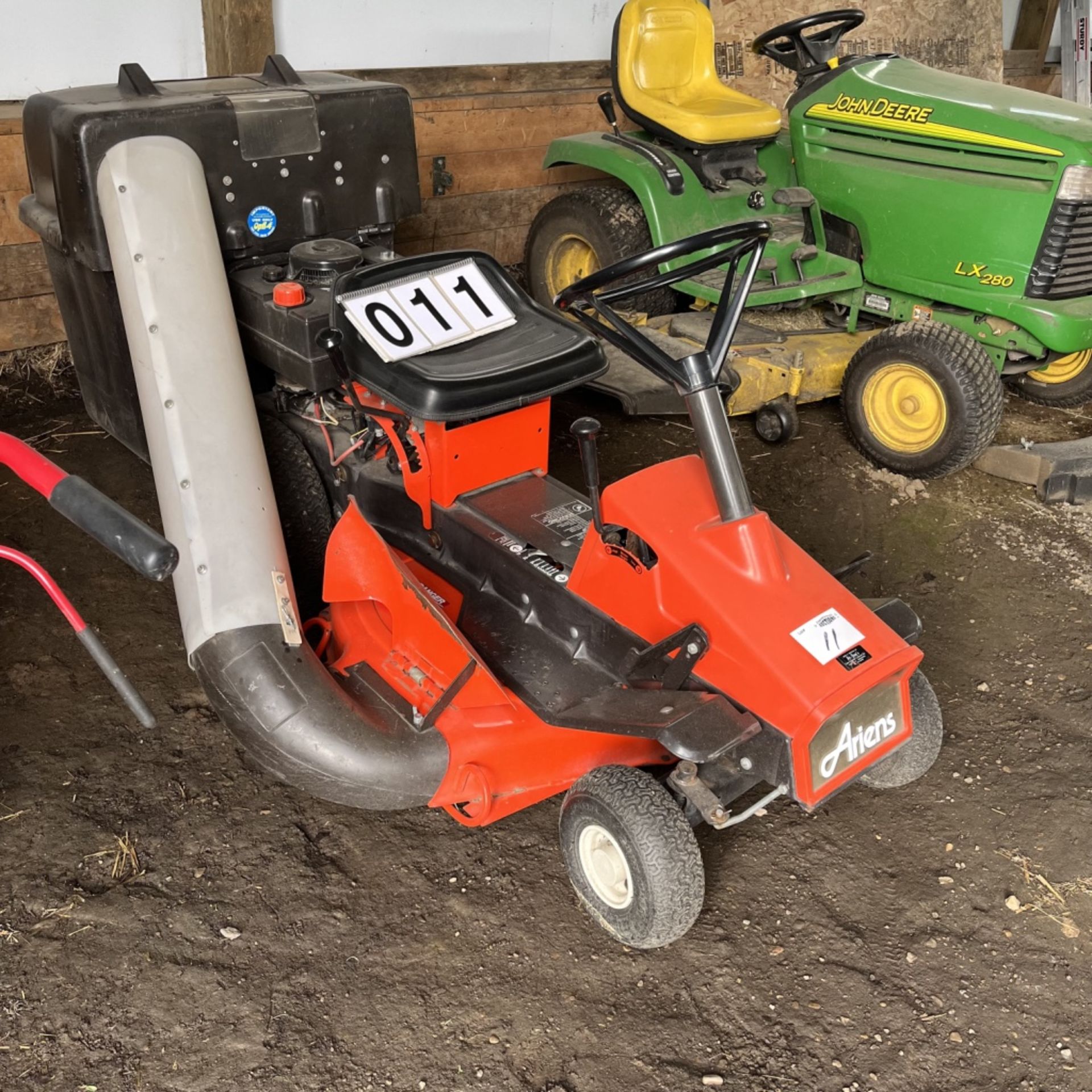 Ariens Lawn Mower - Bild 3 aus 5