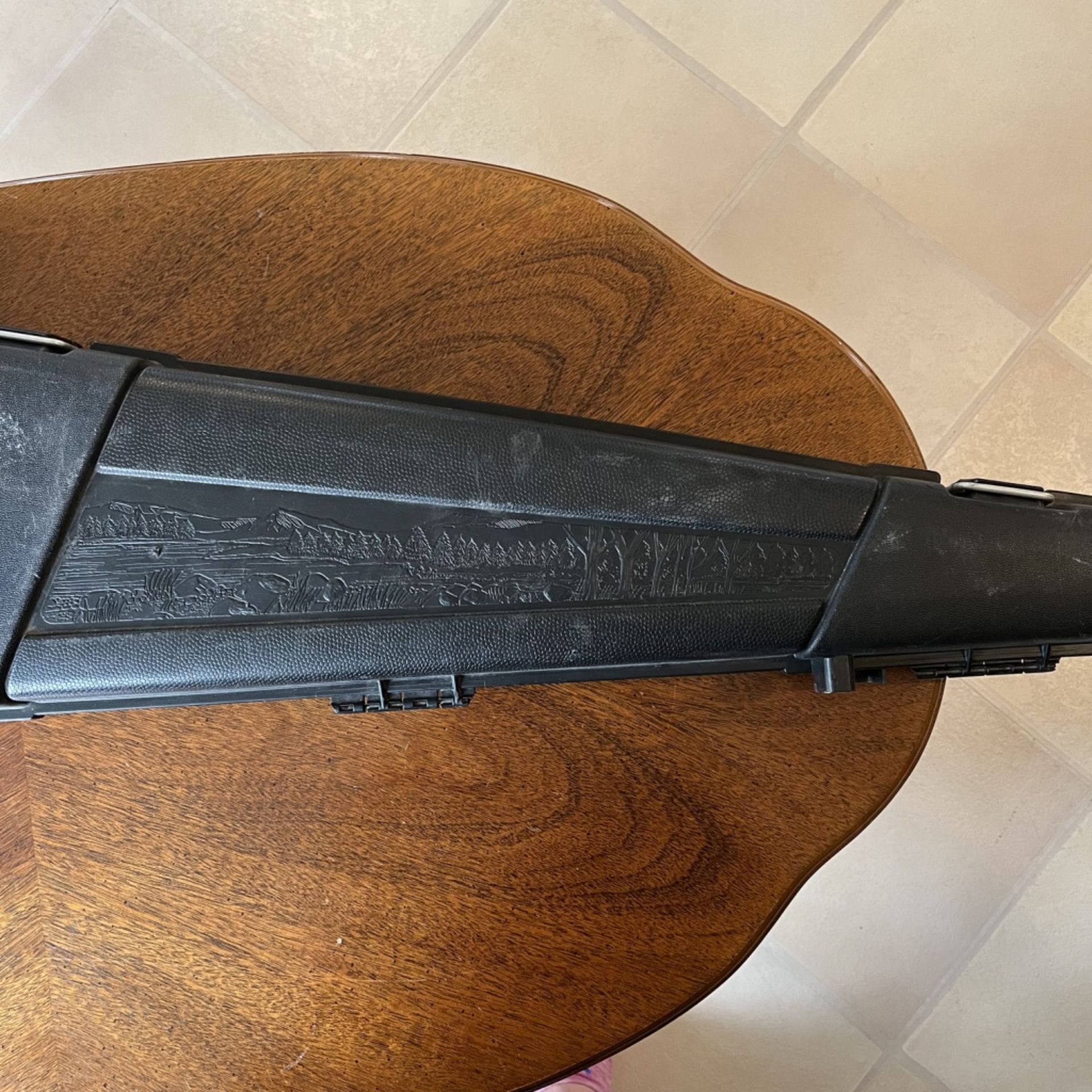 Black Hard Sided Single Gun Case - Image 3 of 3