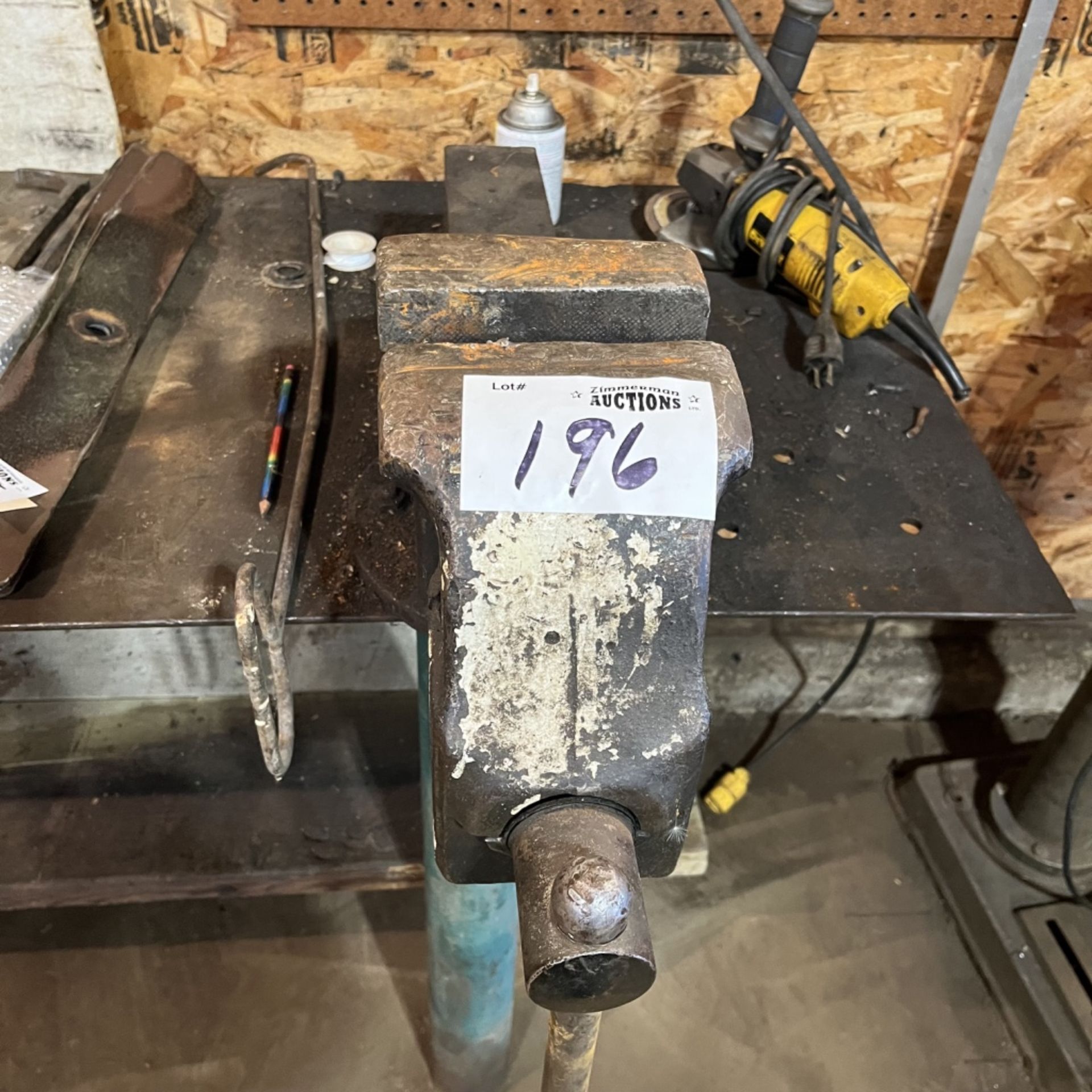 Vise Table - Image 2 of 3