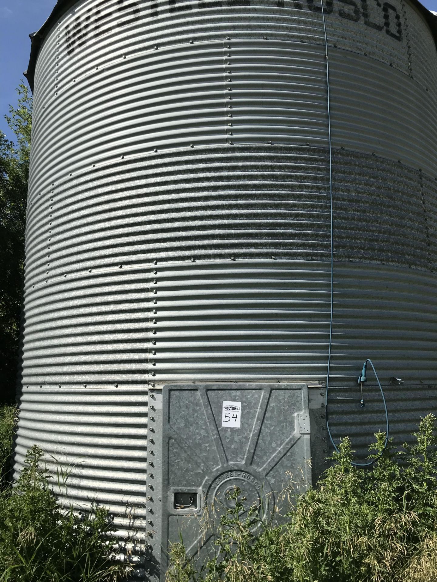 Westeel Rosco 6 Ring Bin -must be removed by Sept. 1, 2022 - Image 2 of 3