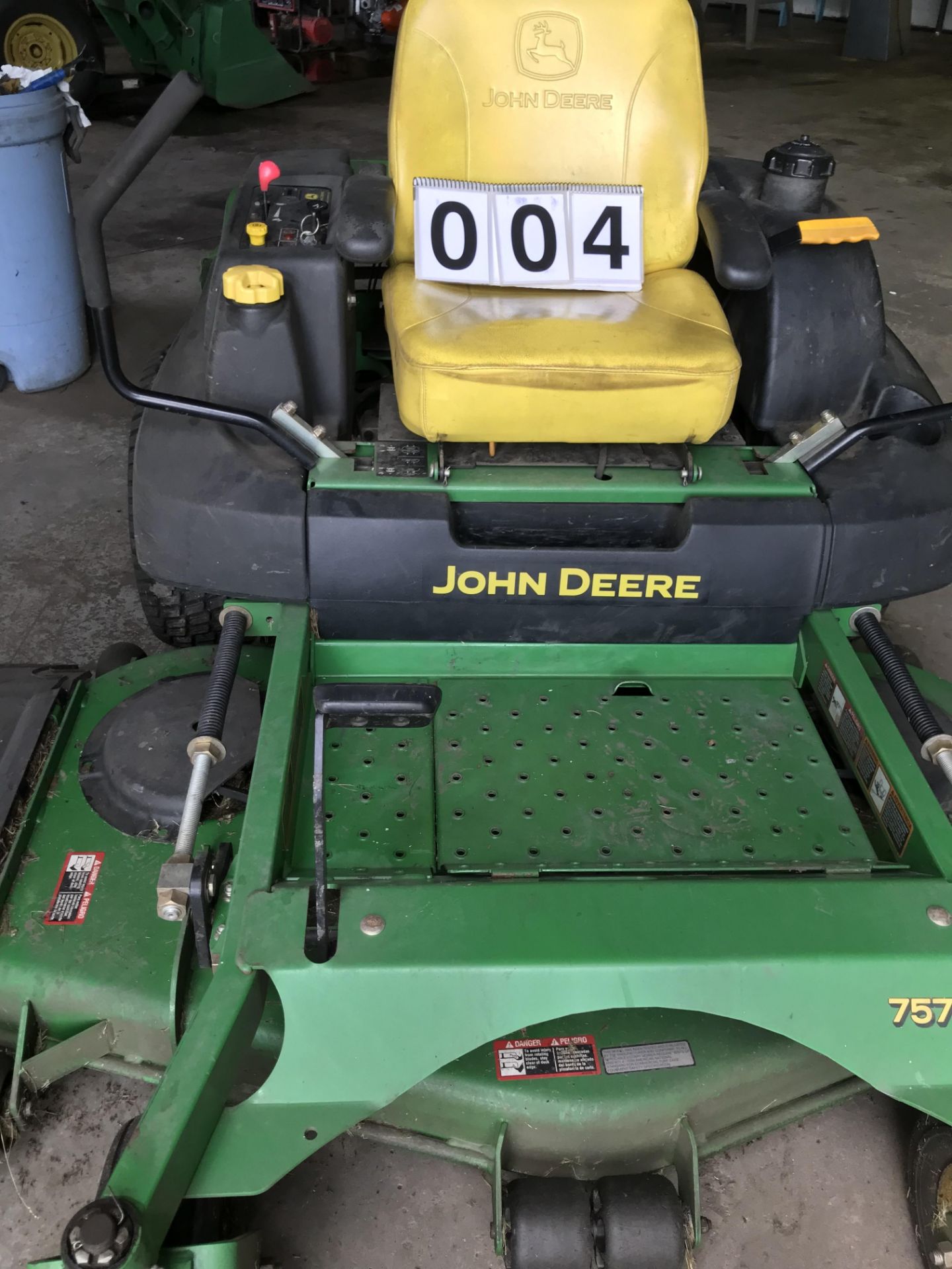 JD Z Track 757 60" Front Mount Mower - 25 HP Gas Motor (sn: TC0757B012898), 843 Hours at Listing