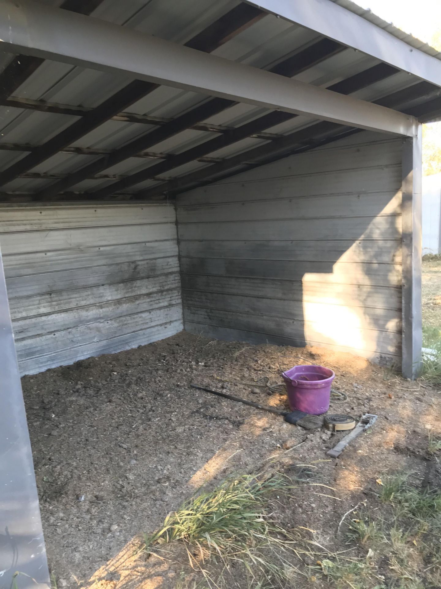 10x12 horse shelter metal roof & sides